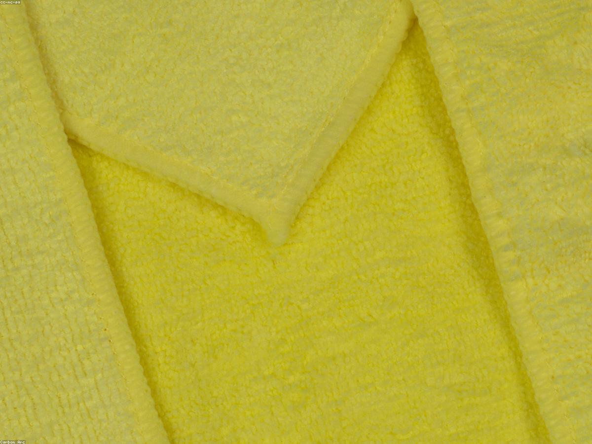 Microfiber cleaning cloth